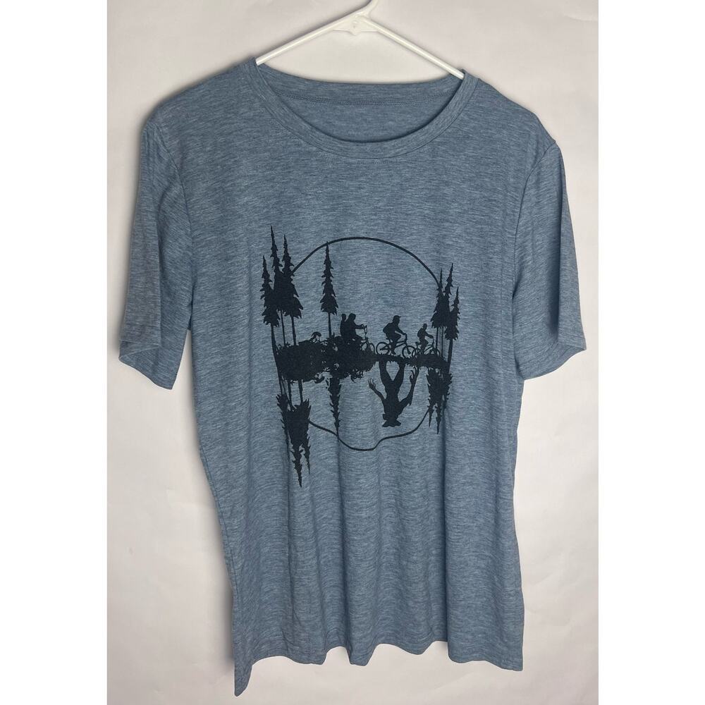 Stranger Things Netflix Short Sleeve Graphic T-Shirt, Size Large, Blue